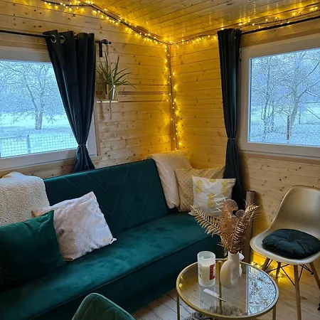בית נופש Tiny House V Balijskem Stylu V Srdci Slovacka