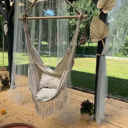 Сasa de vacaciones Tiny House V Balijském Stylu V Srdci Slovácka *