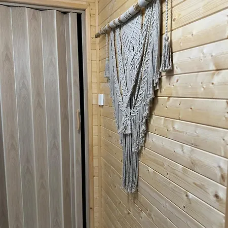 Tiny House V Balijskem Stylu V Srdci Slovacka Uhersky Ostroh