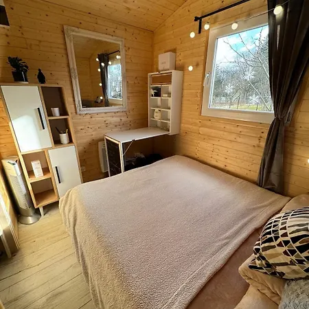 Tiny House V Balijském Stylu V Srdci Slovácka * Uhersky Ostroh