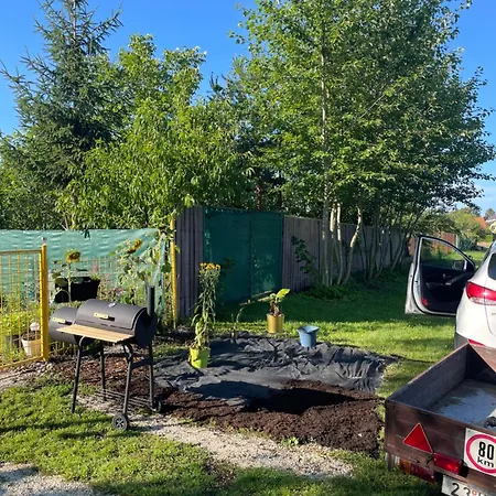 Tiny House V Balijském Stylu V Srdci Slovácka Uhersky Ostroh
